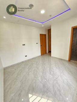 Contemporary 3 Bedroom Apartments