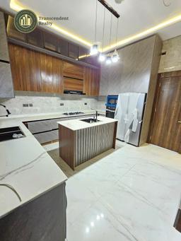 Newly Built Contemporary 5 Bedroom Fully Detached Duplex