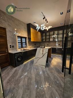 Newly Built Deluxe 5 Bedroom Fully Detached Duplex with a Swimming pool