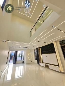 Newly Built Deluxe 5 Bedroom Fully Detached Duplex