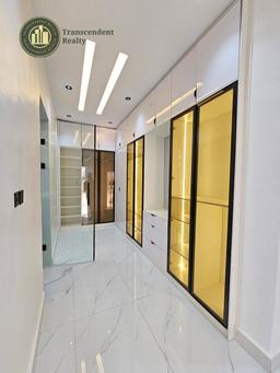 Newly Built Deluxe 5 Bedroom Fully Detached Duplex