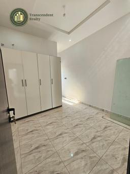 Newly Built Contemporary 3 Bedroom Terraced Duplex