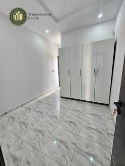 Newly Built Contemporary 3 Bedroom Terraced Duplex