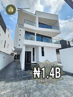 Newly Built Deluxe 5 Bedroom Fully Detached Triplex with Cinema and Pool
