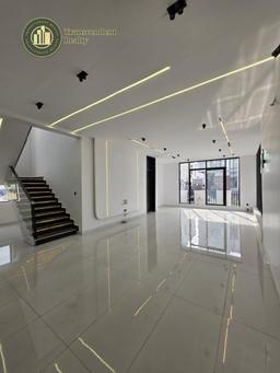 Newly Built Deluxe 5 Bedroom Fully Detached Duplex With A Garden