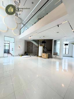 Newly Built Spacious 5 Bedroom Fully Detached Triplex With Elevator