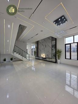 Deluxe 5 Bedroom Fully Detached Duplex