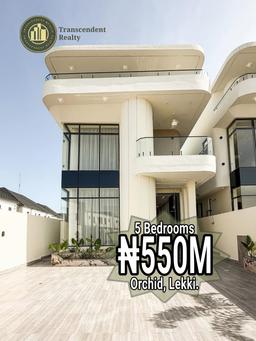 Deluxe 5 Bedroom Fully Detached Duplex