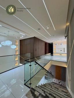 Deluxe 5 Bedroom Fully Detached Duplex