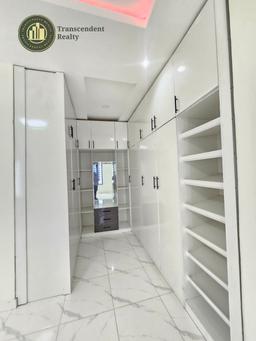 Newly Built Contemporary 4 Bedroom Semi-detached Duplex with Bq