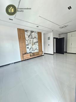 Newly Built Contemporary 5 Bedroom Fully Detached Duplex
