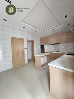 Newly Built Contemporary 5 Bedroom Fully Detached Duplex