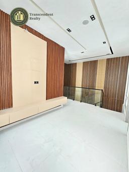 Newly Built Deluxe 4 Bedroom Semi-detached Duplex with Bq