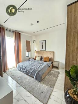 Exquisitely Designed 2 Bedroom Apartments