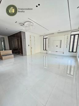 Newly Built Deluxe 5 Bedroom Fully Detached Duplex