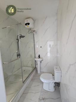 Contemporary 4 Bedroom Fully Detached Triplex