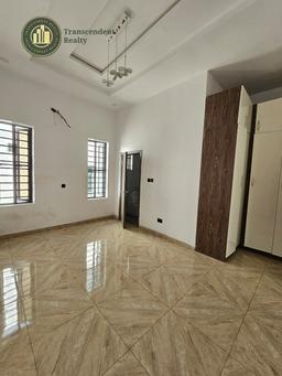 Contemporary 4 Bedroom Fully Detached Duplex