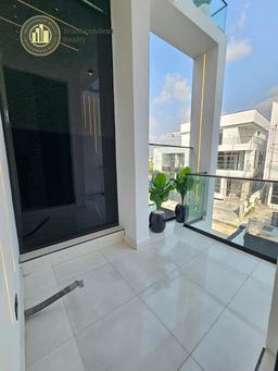 Newly Built Deluxe 5 Bedroom Fully Detached Duplex