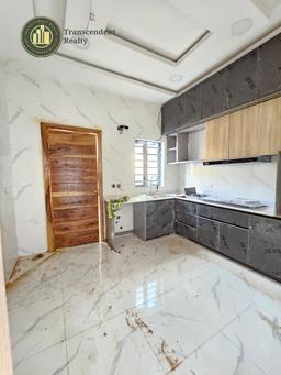 Newly Built Deluxe 4 Bedroom Semi-detached Duplex with Bq