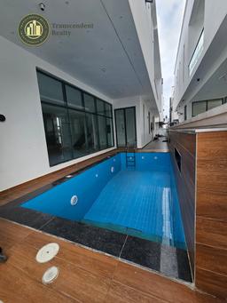 Newly Built Deluxe 5 Bedroom Fully Detached Triplex with a Swimming Pool