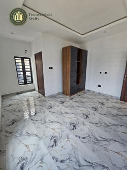 Newly Built Contemporary 4 Bedroom Semi-detached Duplex with Bq