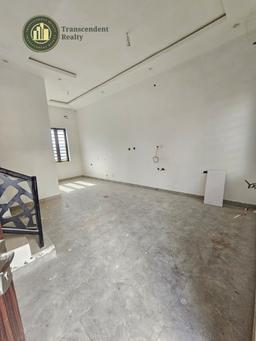 Newly Built 4 Bedroom Terraced Duplex