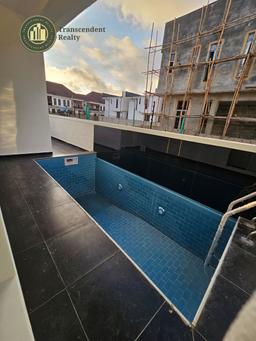 Newly Built Deluxe 5 Bedroom Fully Detached Duplex