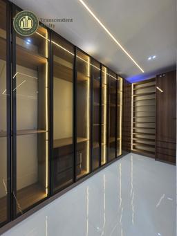 Newly Built Deluxe 5 Bedroom Fully Detached Triplex